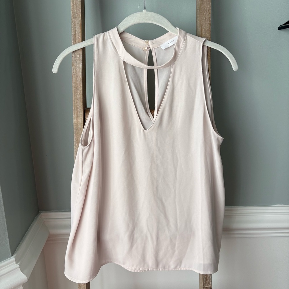 Lush Blush Sleeveless Keyhole Blouse Sz Small - 1745